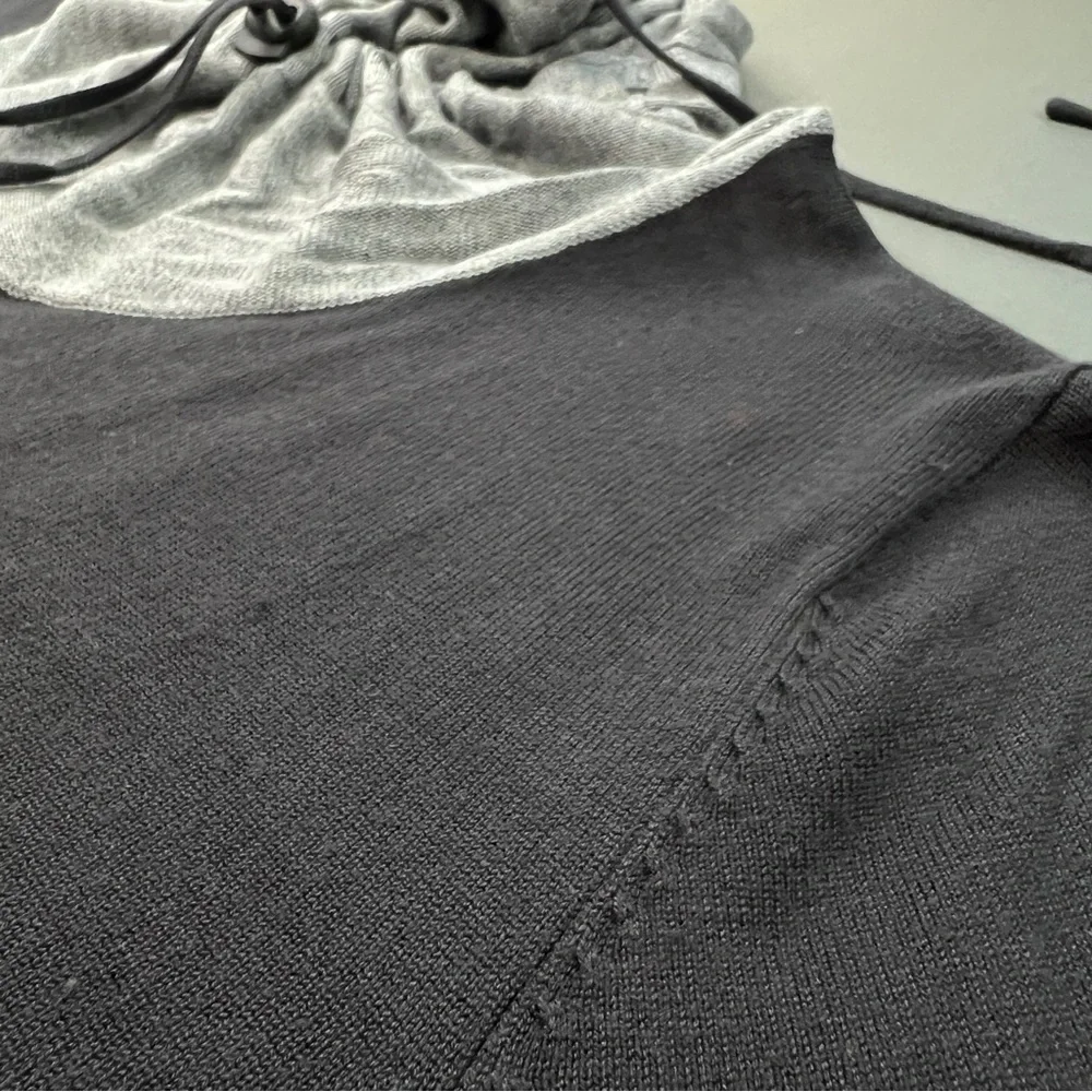 Enos Turtle Neck Sweater - Picture 4 of 8